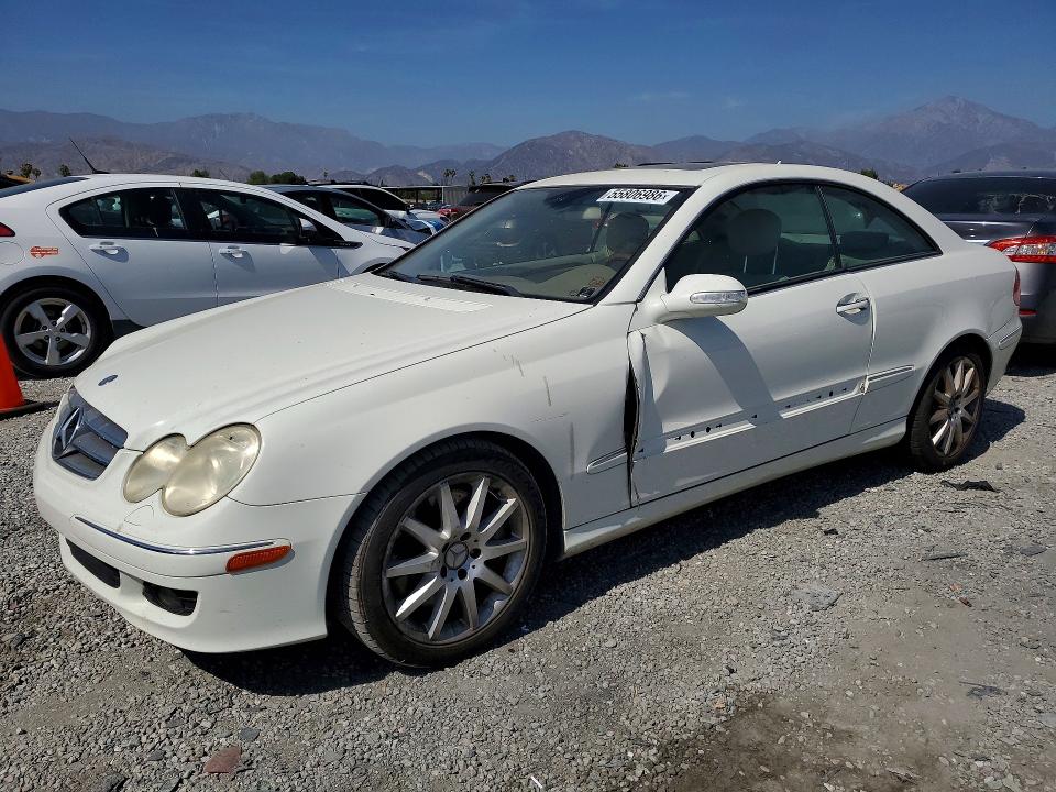 55806986 :رقم المزاد ، WDBTJ56H17F221150 vin ، 2007 Mercedes-benz Clk مزاد بيع