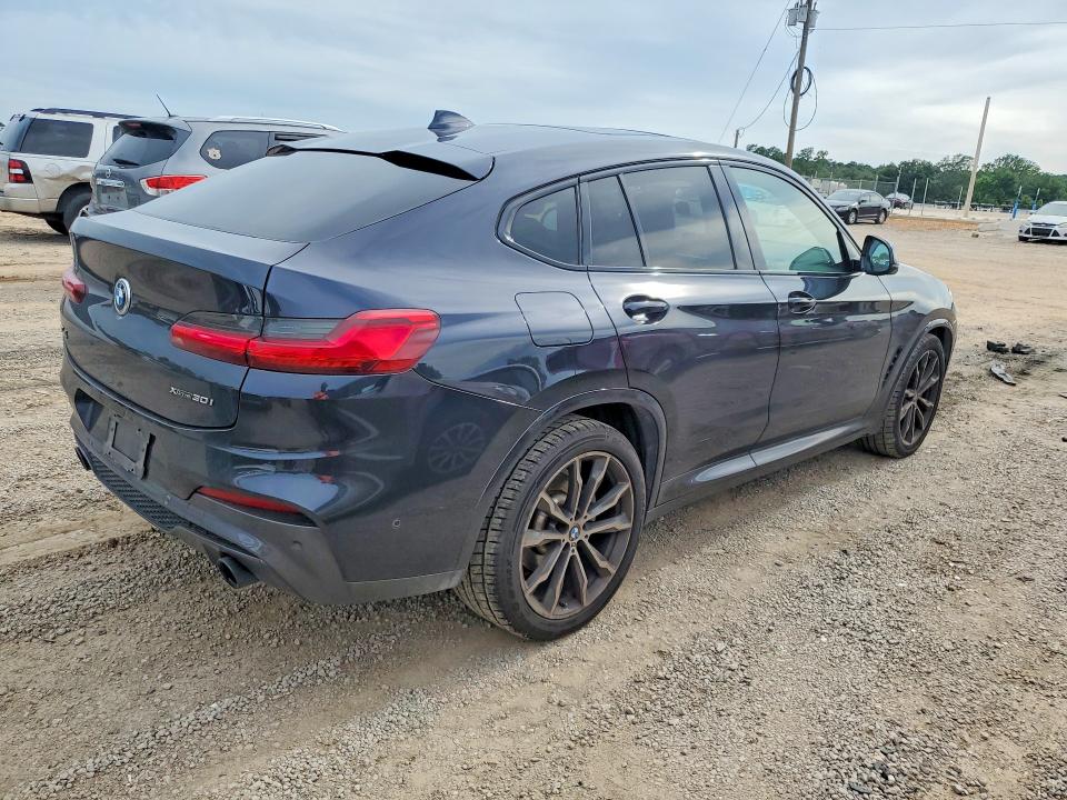 56173136 :رقم المزاد ، 5UX2V1C01M9E46284 vin ، 2021 Bmw X4 مزاد بيع