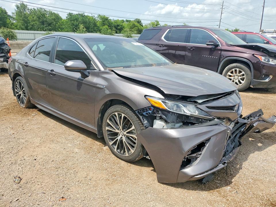 2018 Toyota Camry Hybrid მანქანა იყიდება აუქციონზე, vin: 4T1B21HK9JU009123, აუქციონის ნომერი: 58630976