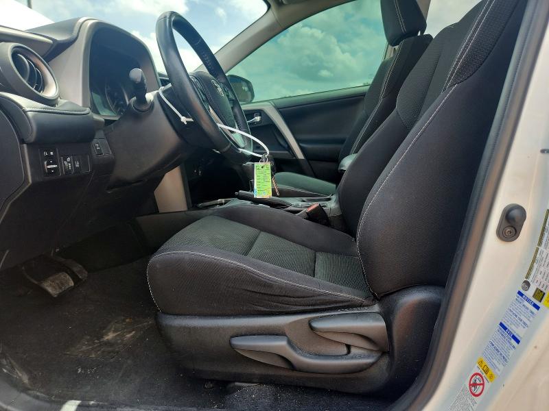 Продажа на аукционе авто 2018 Toyota Rav4, vin: 2T3RFREV2JW701411, номер лота: 56838096