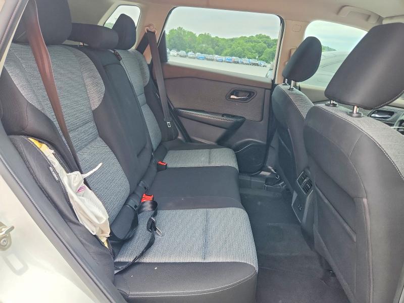 58683226 :رقم المزاد ، JN8BT3BB5NW333898 vin ، 2022 Nissan Rogue مزاد بيع