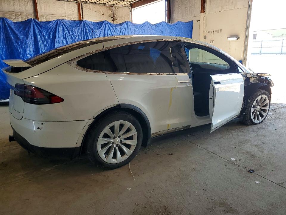 2020 Tesla Model X მანქანა იყიდება აუქციონზე, vin: 5YJXCBE26LF271923, აუქციონის ნომერი: 57573456