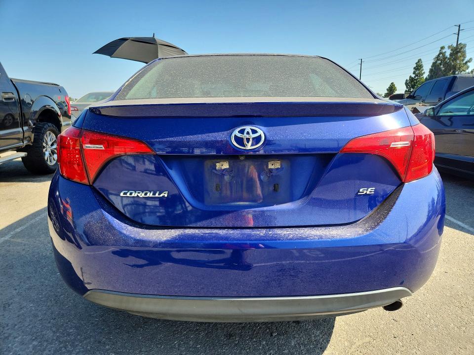 Продажа на аукционе авто 2017 Toyota Corolla, vin: 5YFBURHE3HP671486, номер лота: 54075476