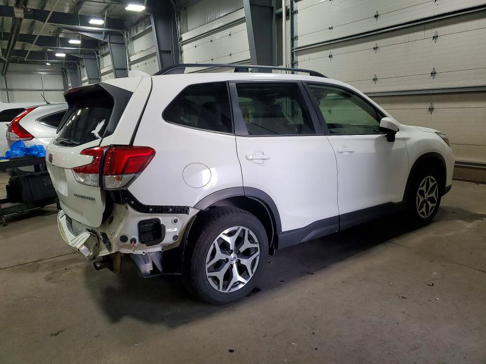 2020 Subaru Forester მანქანა იყიდება აუქციონზე, vin: JF2SKAGCXLH449489, აუქციონის ნომერი: 58448726