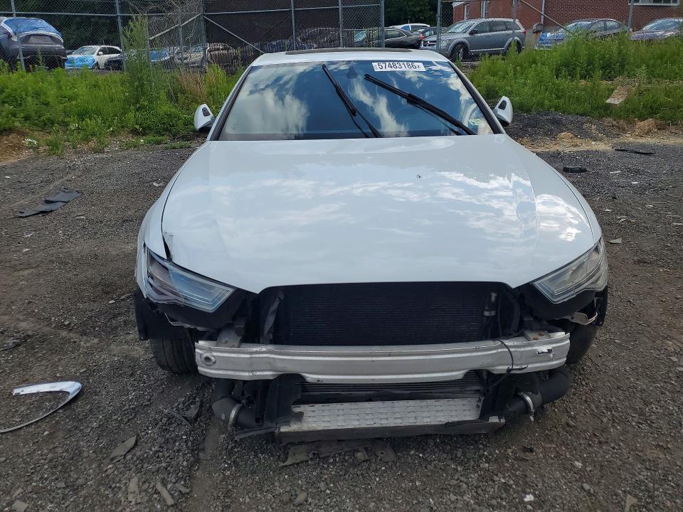 57483186 :رقم المزاد ، WAUG8AFC5JN035150 vin ، 2018 Audi A6 مزاد بيع