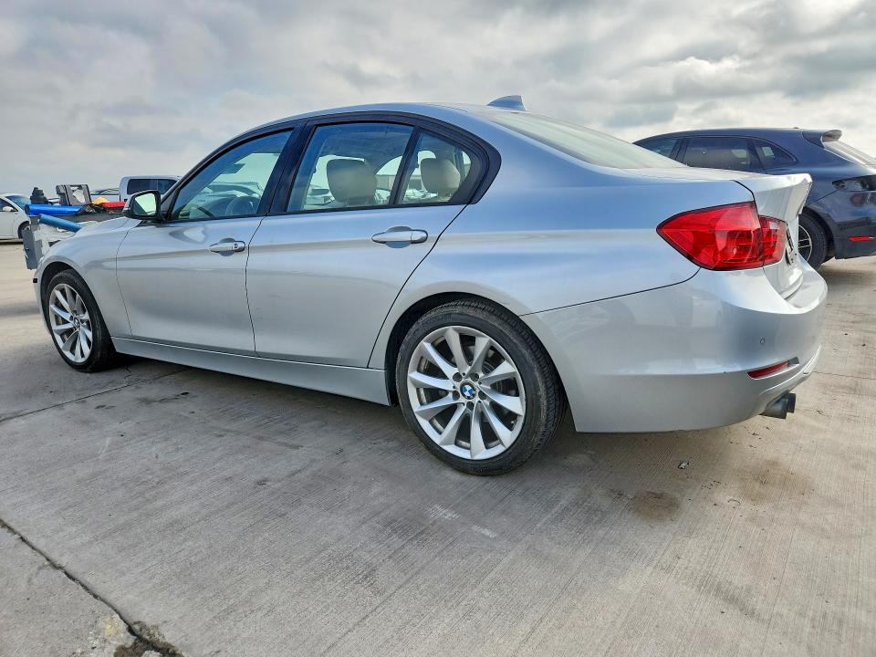 Продаж на аукціоні авто 2012 Bmw 328, vin: WBA3A5C52CF256511, номер лоту: 55994406