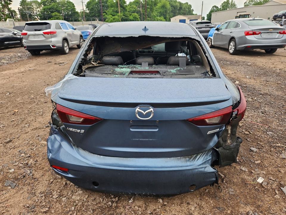2015 Mazda 3 მანქანა იყიდება აუქციონზე, vin: 3MZBM1W7XFM201057, აუქციონის ნომერი: 57960526