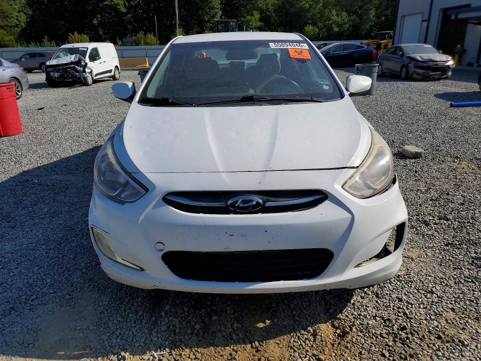 Продаж на аукціоні авто 2015 Hyundai Accent, vin: KMHCT4AE6FU799463, номер лоту: 55894046