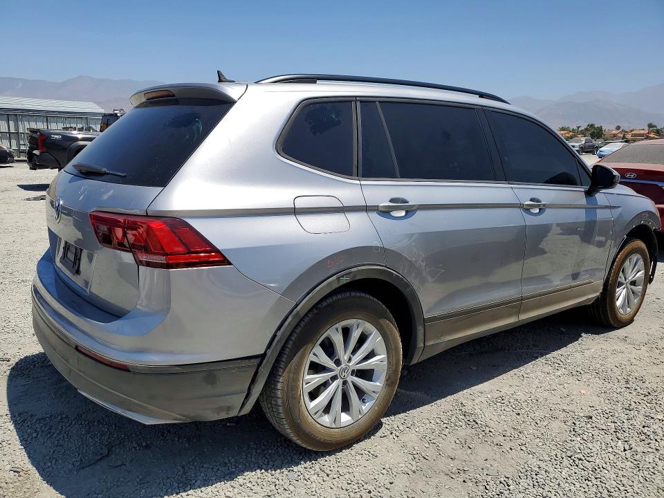Продажа на аукционе авто 2020 Volkswagen Tiguan, vin: 3VV1B7AX6LM134145, номер лота: 58051726