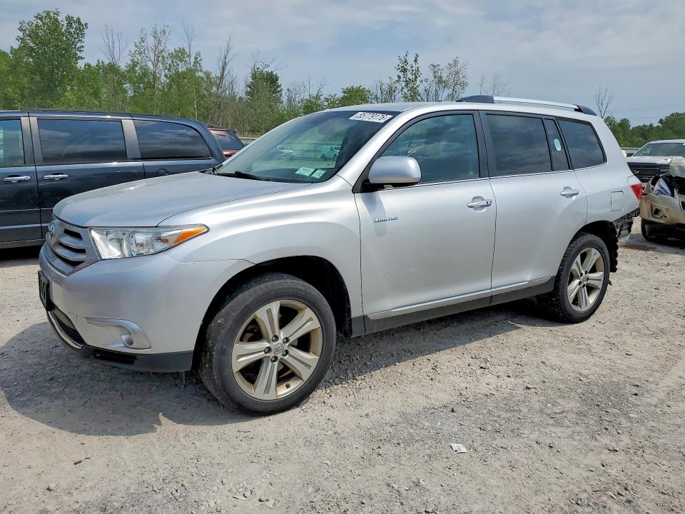 2013 Toyota Highlander მანქანა იყიდება აუქციონზე, vin: 5TDDK3EHXDS238128, აუქციონის ნომერი: 55779176