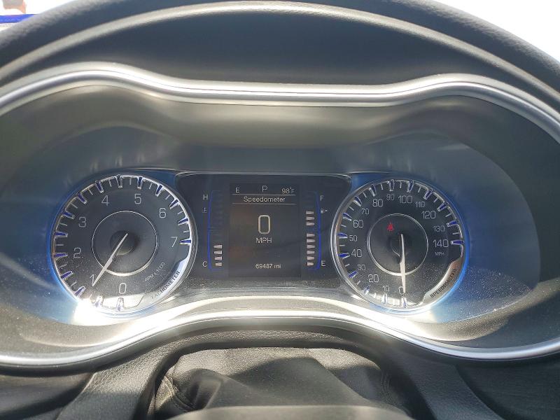Продаж на аукціоні авто 2015 Chrysler 200, vin: 1C3CCCAB8FN651401, номер лоту: 58057036