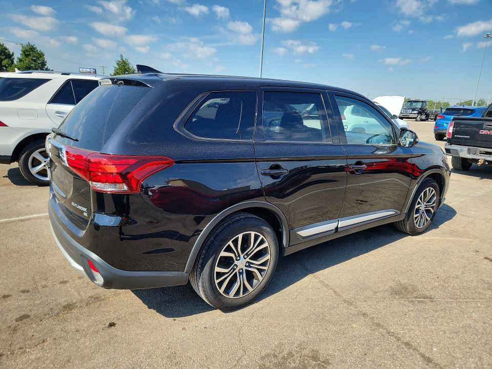 Продаж на аукціоні авто 2017 Mitsubishi Outlander, vin: JA4AD3A39HZ000289, номер лоту: 56148426