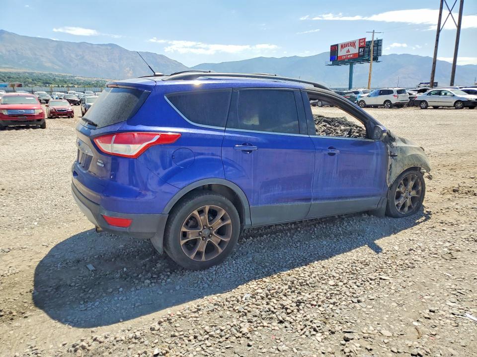 2013 Ford Escape მანქანა იყიდება აუქციონზე, vin: 1FMCU9HX5DUA24327, აუქციონის ნომერი: 58907756