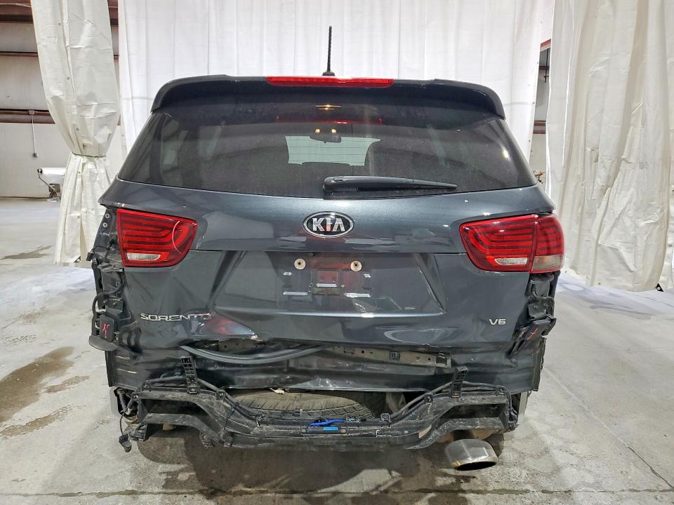 2020 Kia Sorento მანქანა იყიდება აუქციონზე, vin: 5XYPGDA58LG683818, აუქციონის ნომერი: 56244926