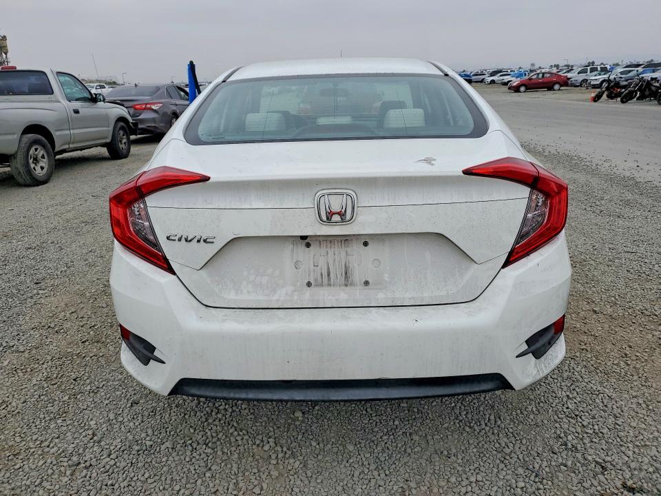 Продажа на аукционе авто 2018 Honda Civic, vin: 2HGFC2F58JH513737, номер лота: 55556766