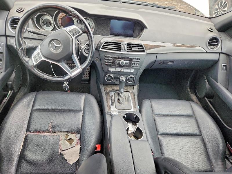 Продажа на аукционе авто 2012 Mercedes-benz C, vin: WDDGF8FB1CA633826, номер лота: 58731166