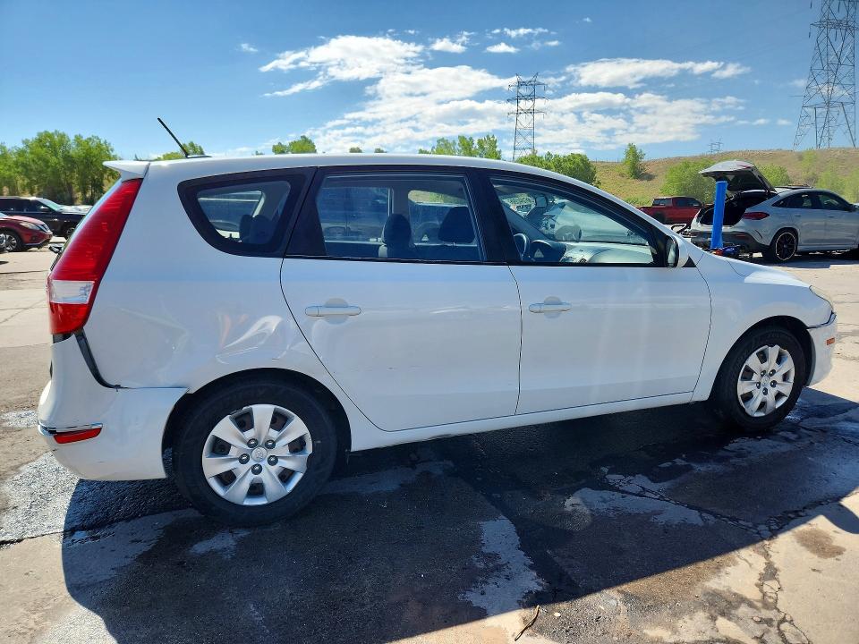 2011 Hyundai Elantra Touring მანქანა იყიდება აუქციონზე, vin: KMHDB8AEXBU090706, აუქციონის ნომერი: 56184396