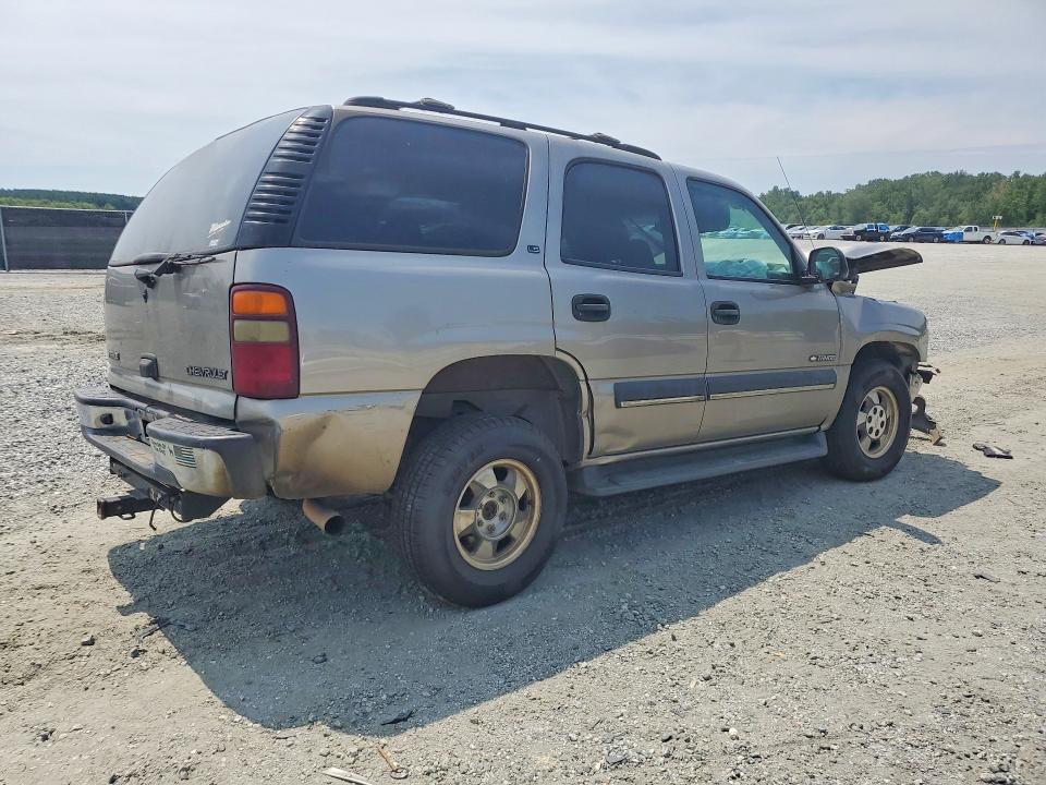 58576346 :رقم المزاد ، 1GNEC13V52J207515 vin ، 2002 Chevrolet Tahoe مزاد بيع
