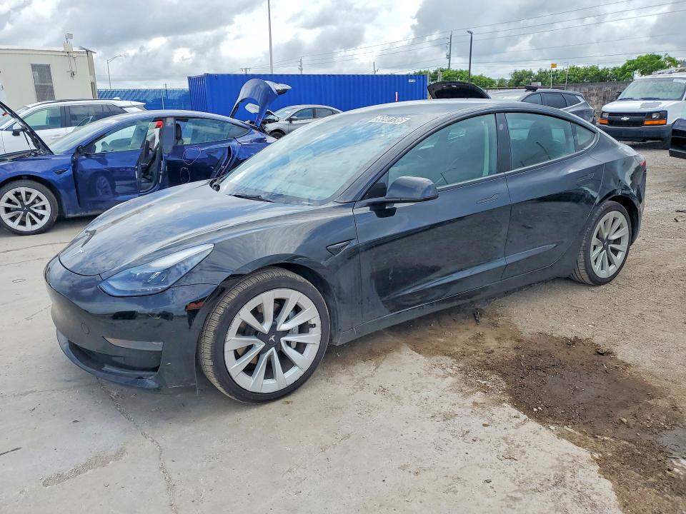 Auction sale of the 2022 Tesla Model 3, vin: 5YJ3E1EA7NF370277, lot number: 56848136