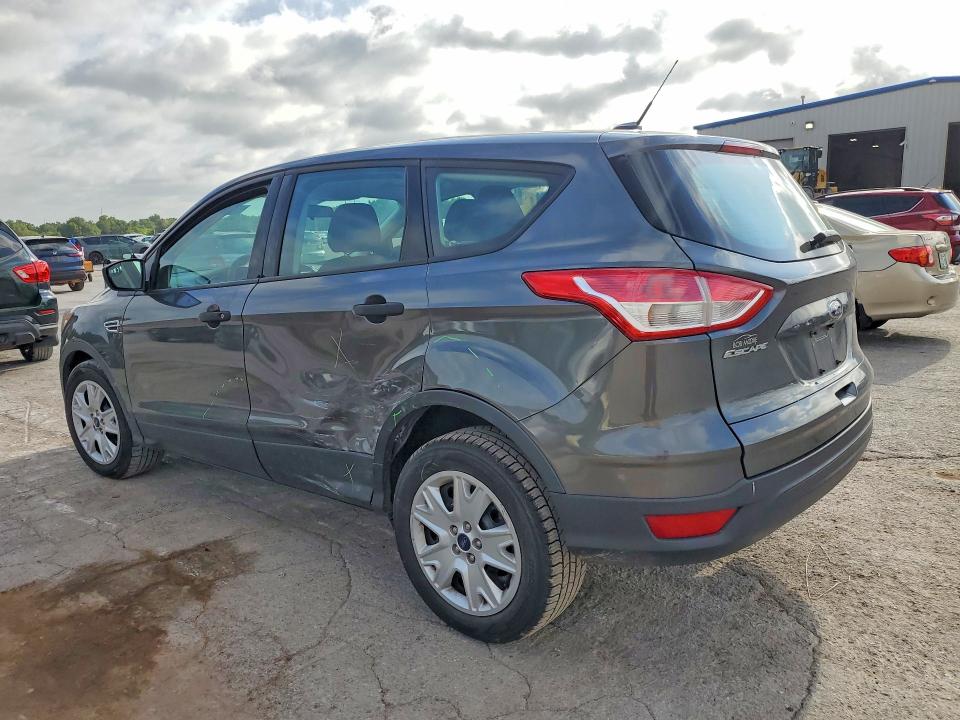 56486786 :رقم المزاد ، 1FMCU0F74GUB45661 vin ، 2016 Ford Escape مزاد بيع
