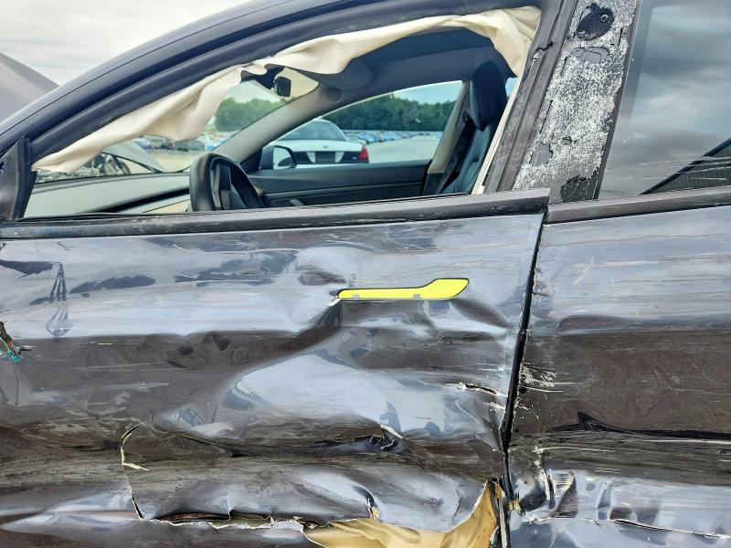 58395906 :رقم المزاد ، 5YJ3E1EA0MF906131 vin ، 2021 Tesla Model 3 مزاد بيع