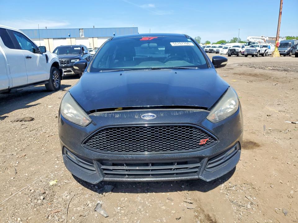 2016 Ford Focus მანქანა იყიდება აუქციონზე, vin: 1FADP3L92GL388677, აუქციონის ნომერი: 55707766