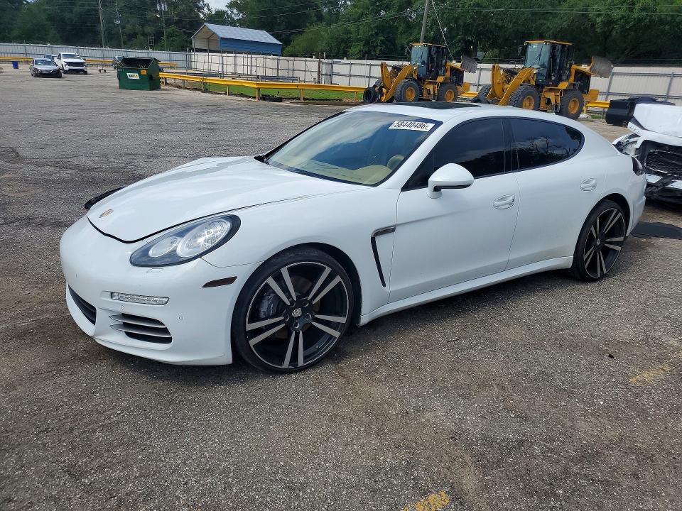 58440486 :رقم المزاد ، WP0AA2A73EL008110 vin ، 2014 Porsche Panamera مزاد بيع