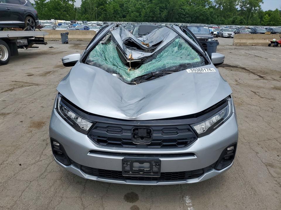 59360176 :رقم المزاد ، 5FNRL6H63SB045609 vin ، 2025 Honda Odyssey مزاد بيع