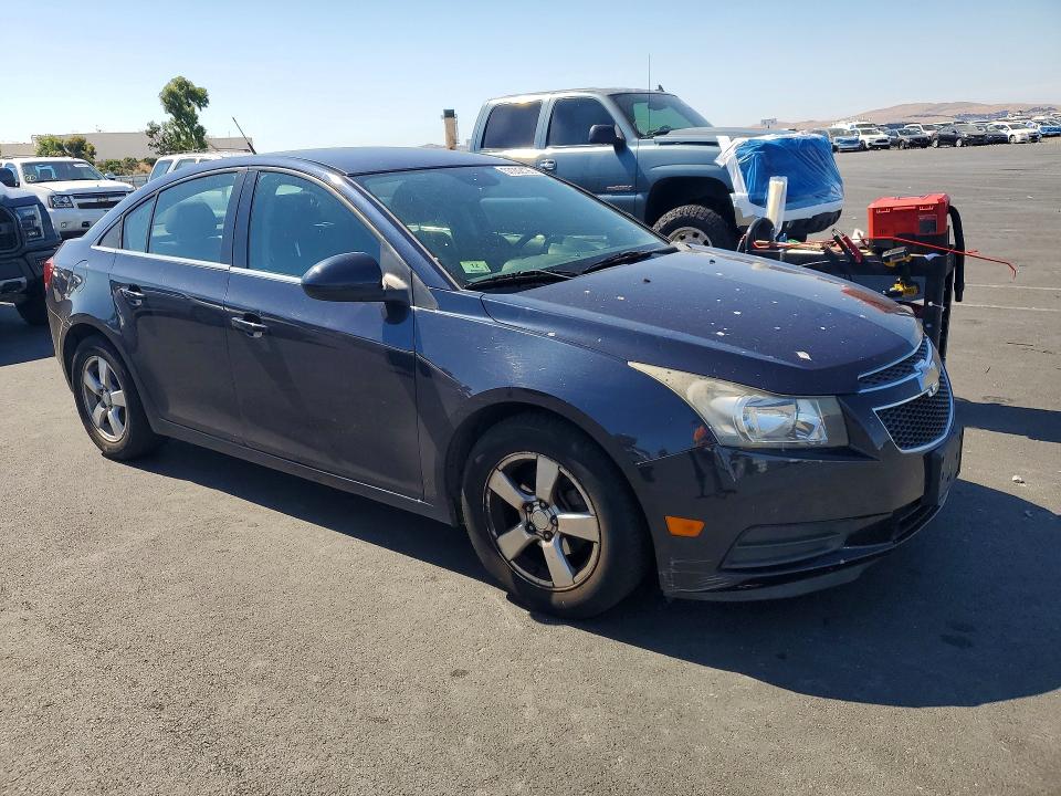 57262196 :رقم المزاد ، 1G1PC5SBXE7107548 vin ، 2014 Chevrolet Cruze مزاد بيع