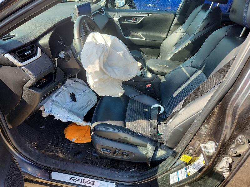 58918116 :رقم المزاد ، 4T3E6RFV0NU076820 vin ، 2022 Toyota Rav4 مزاد بيع