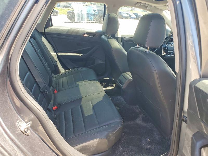 56523906 :رقم المزاد ، 3VWE57BU5MM083571 vin ، 2021 Volkswagen Jetta مزاد بيع