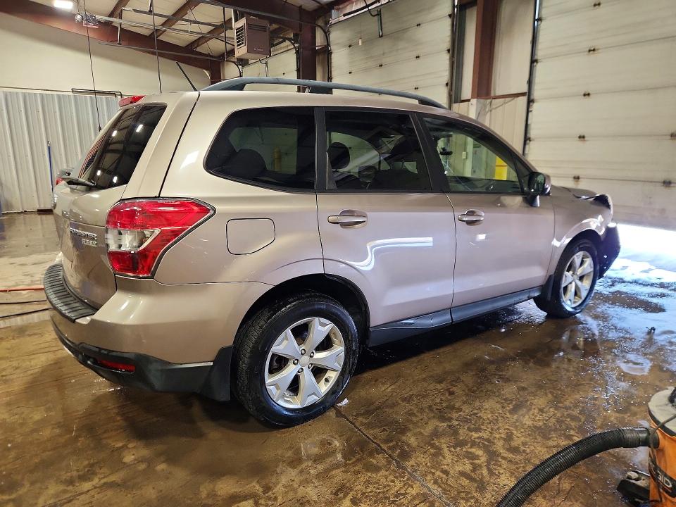 2015 Subaru Forester მანქანა იყიდება აუქციონზე, vin: JF2SJADC4FH463660, აუქციონის ნომერი: 55724826