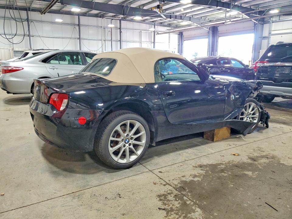 55834686 :رقم المزاد ، 4USBU33506LW67920 vin ، 2006 Bmw Z4 مزاد بيع