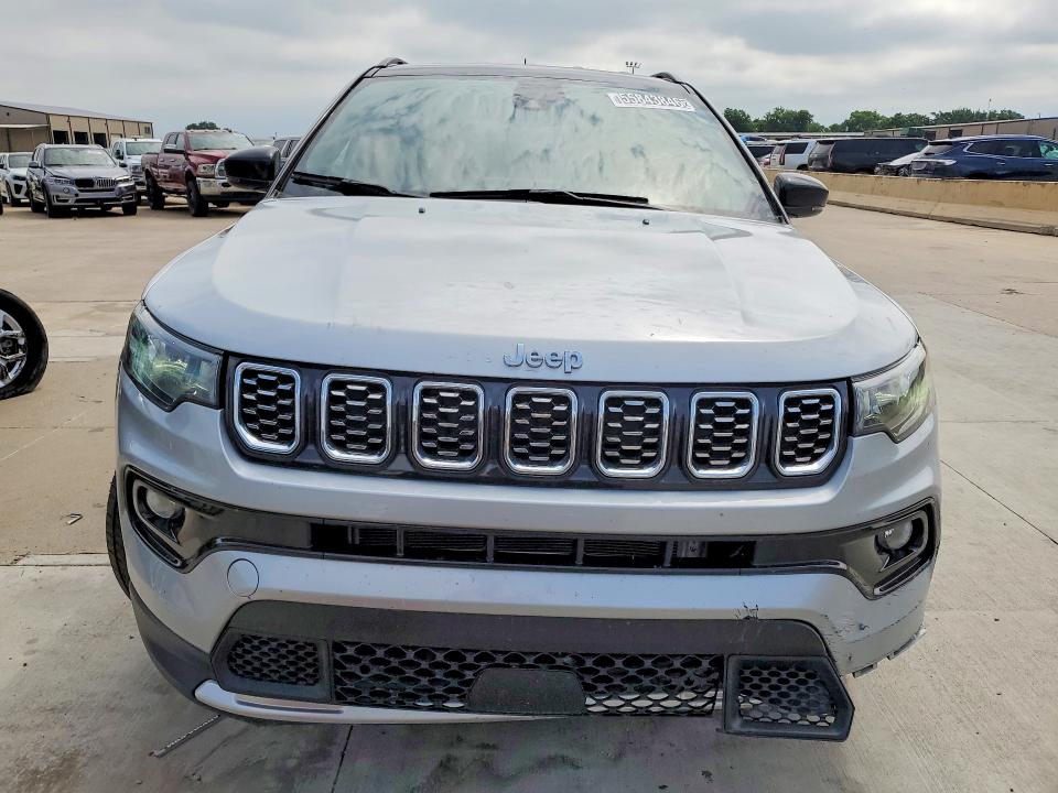 55843846 :رقم المزاد ، 3C4NJDCN4ST505062 vin ، 2025 Jeep Compass مزاد بيع