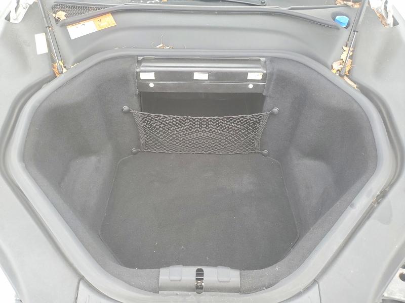 2015 Tesla Model S მანქანა იყიდება აუქციონზე, vin: 5YJSA1H1XFFP70936, აუქციონის ნომერი: 55724146