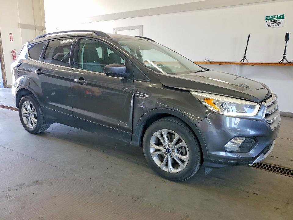 Продажа на аукционе авто 2017 Ford Escape, vin: 1FMCU9G91HUE16911, номер лота: 55449186