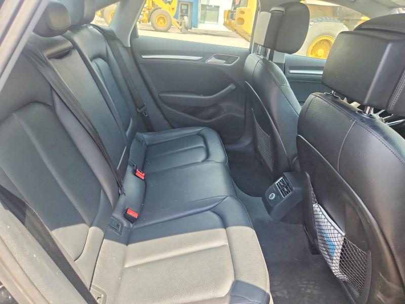 Продажа на аукционе авто 2017 Audi A3, vin: WAUE8GFF5H1023540, номер лота: 56655946