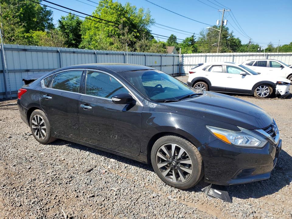 2018 Nissan Altima მანქანა იყიდება აუქციონზე, vin: 1N4AL3AP1JC151198, აუქციონის ნომერი: 55843986