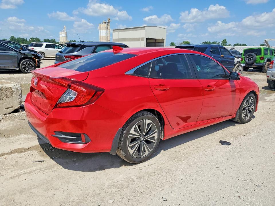 55836466 :رقم المزاد ، 2HGFC1F32GH638878 vin ، 2016 Honda Civic مزاد بيع