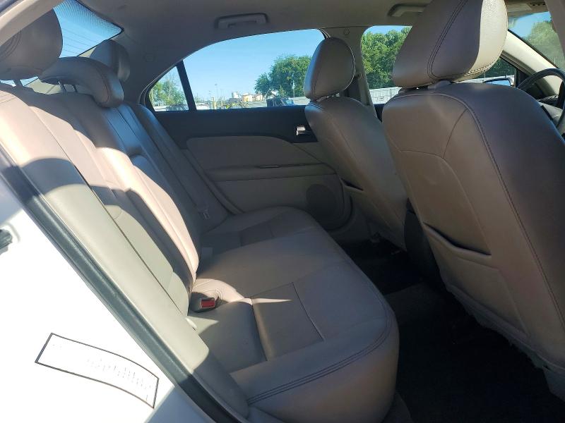 56934186 :رقم المزاد ، 3FAHP0JA8CR132424 vin ، 2012 Ford Fusion مزاد بيع