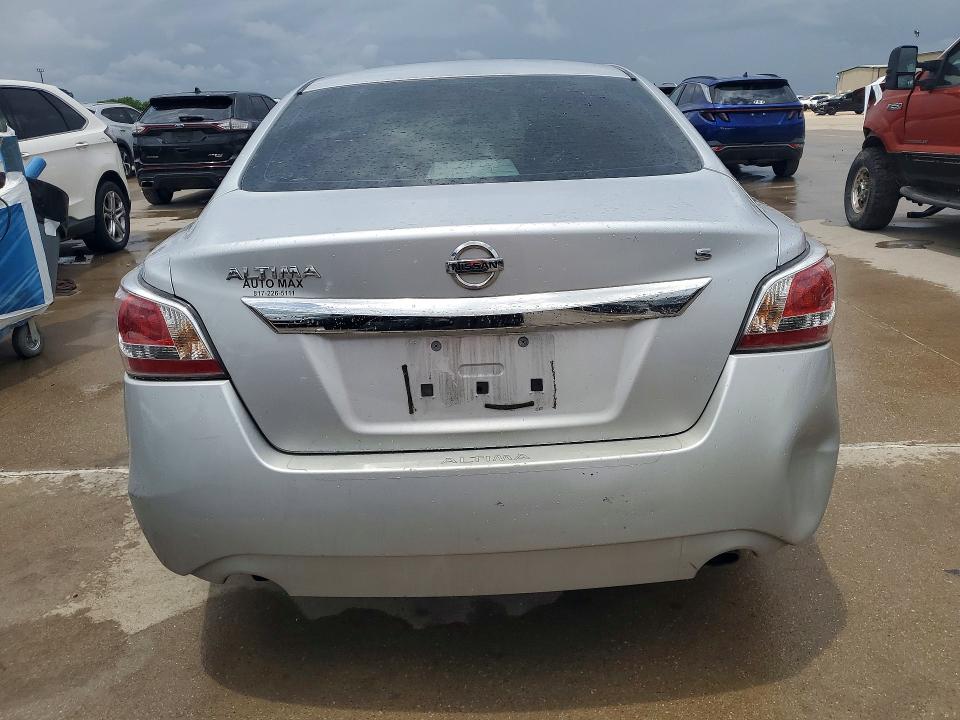 56635606 :رقم المزاد ، 1N4AL3AP9FN326339 vin ، 2015 Nissan Altima مزاد بيع