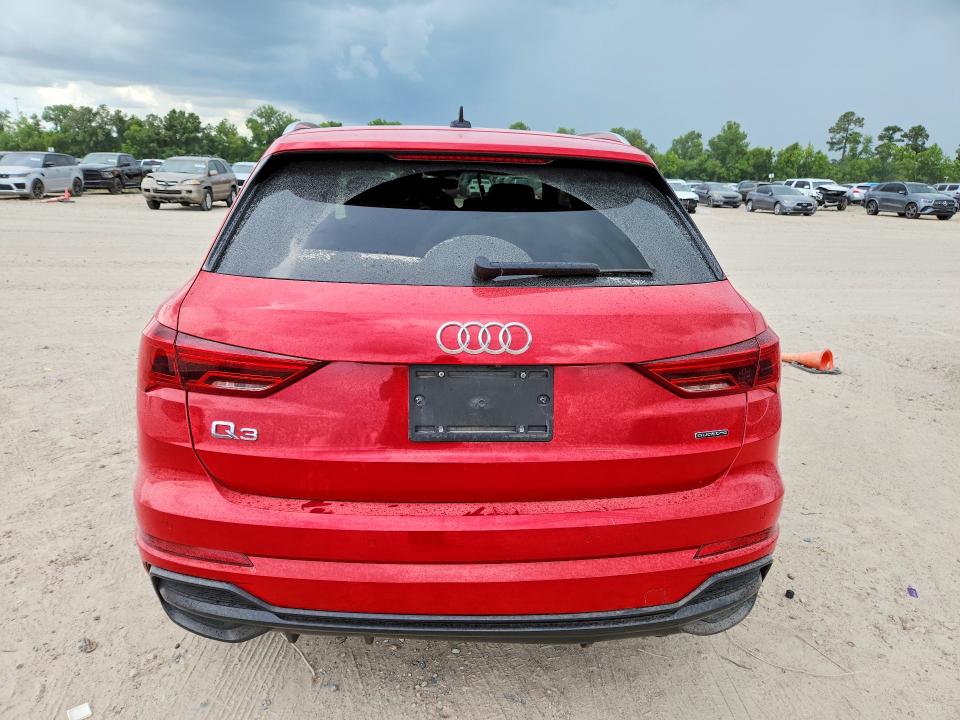 54905466 :رقم المزاد ، WA1DECF33M1123775 vin ، 2021 Audi Q3 مزاد بيع