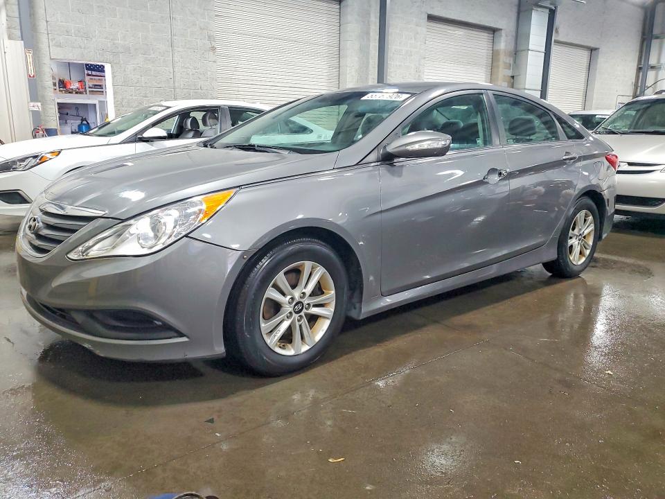 55767926 :رقم المزاد ، 5NPEB4ACXEH925525 vin ، 2014 Hyundai Sonata مزاد بيع