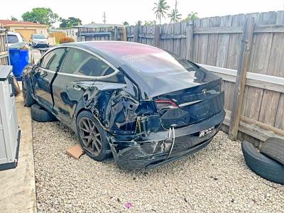 Продаж на аукціоні авто 2018 Tesla Model 3, vin: 5YJ3E1EA8JF010171, номер лоту: 57078966