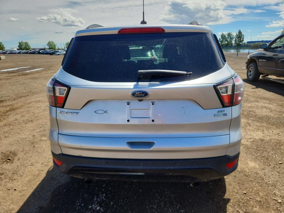 Продажа на аукционе авто 2017 Ford Escape, vin: 1FMCU9GD9HUA16681, номер лота: 56650036