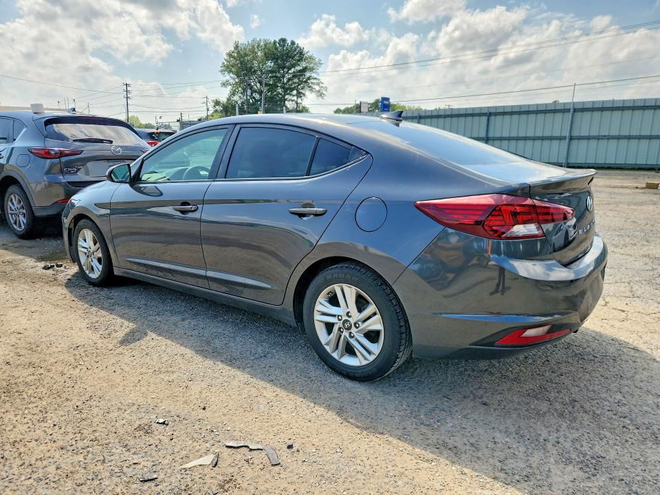 2020 Hyundai Elantra მანქანა იყიდება აუქციონზე, vin: 5NPD84LF5LH586770, აუქციონის ნომერი: 58516626