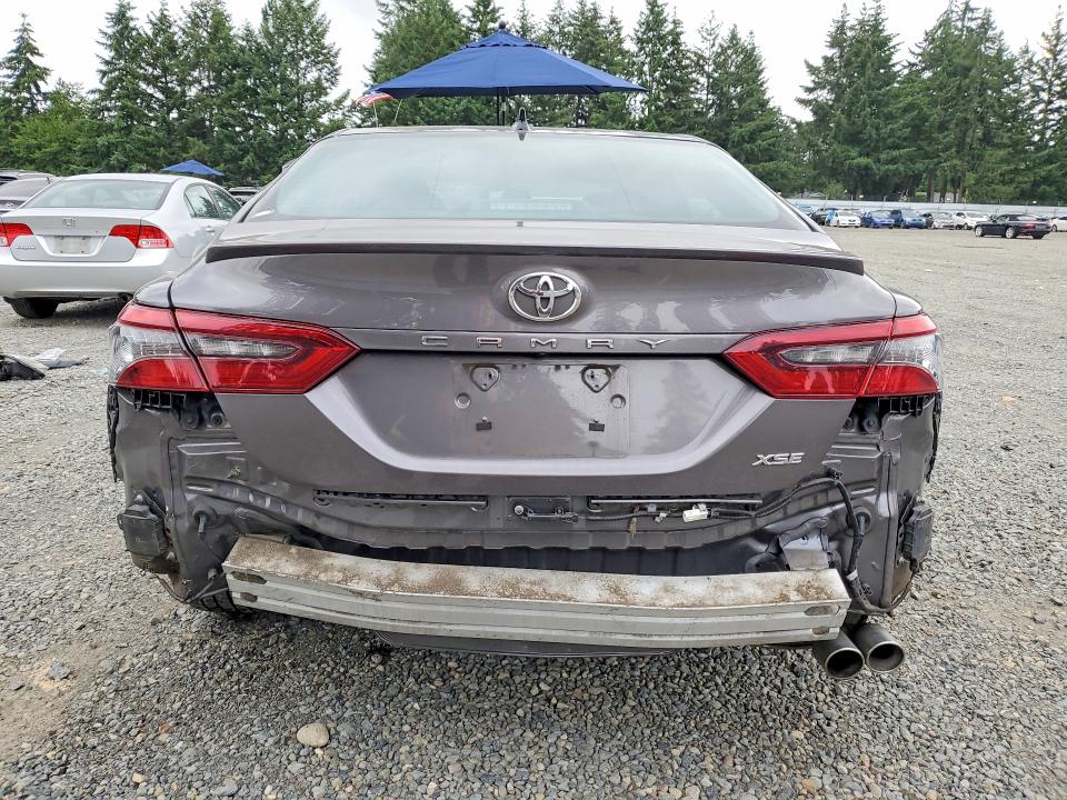 2022 Toyota Camry მანქანა იყიდება აუქციონზე, vin: 4T1K61AK8NU706500, აუქციონის ნომერი: 85610005
