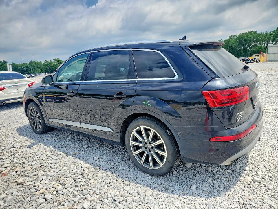 2017 Audi Q7 მანქანა იყიდება აუქციონზე, vin: WA1LAAF79HD016510, აუქციონის ნომერი: 56978606