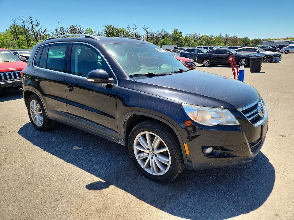 Продажа на аукционе авто 2011 Volkswagen Tiguan, vin: WVGBV7AX8BW513099, номер лота: 55360976