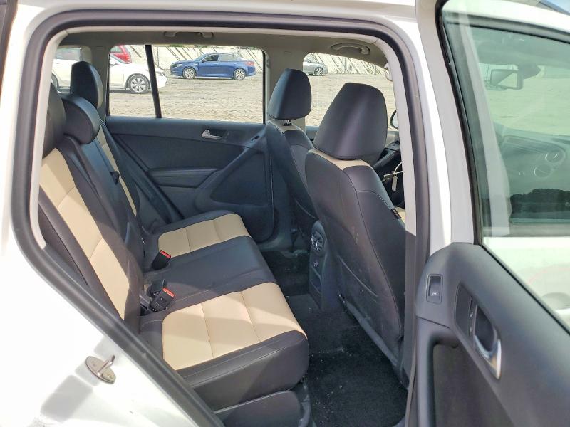 Продажа на аукционе авто 2017 Volkswagen Tiguan, vin: WVGBV7AX4HW511553, номер лота: 57461556